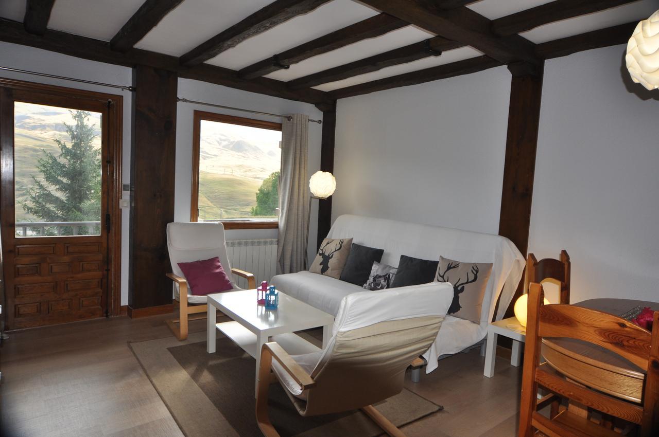 Apartamentos Tirol ฟอร์มีกัล ภายนอก รูปภาพ