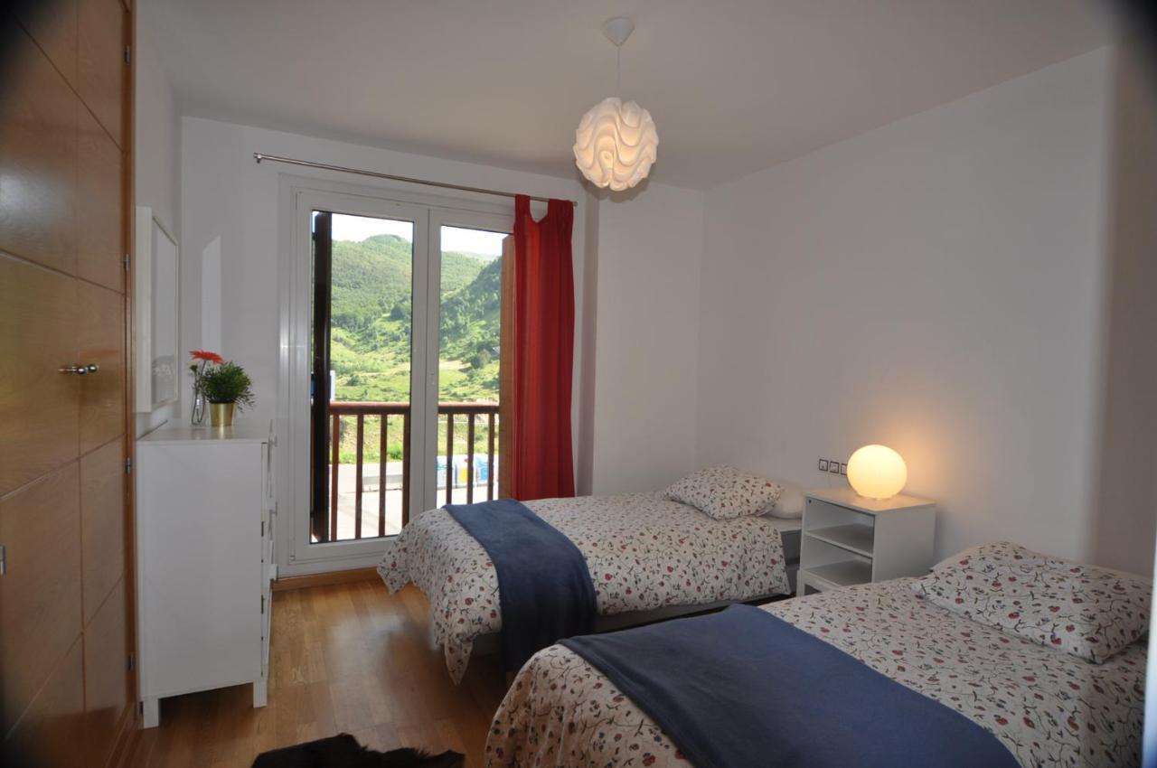Apartamentos Tirol ฟอร์มีกัล ภายนอก รูปภาพ